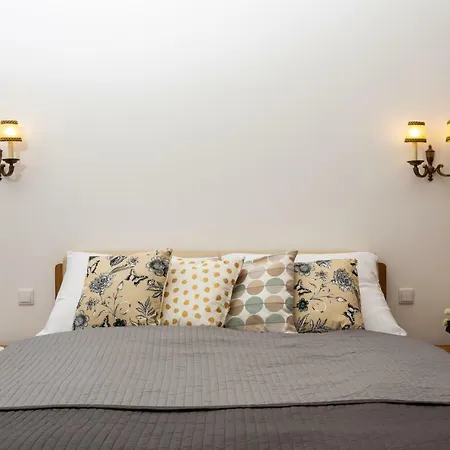 Hip At Jewish Quarter Appartement *