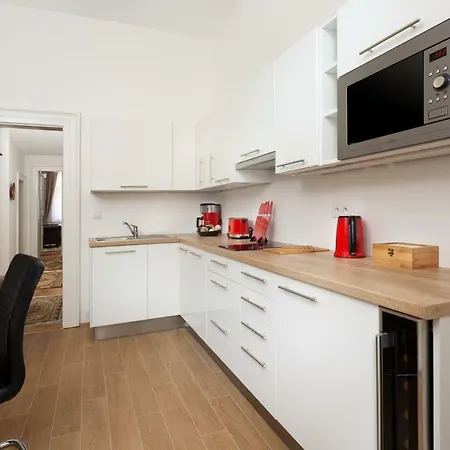 Hip At Jewish Quarter Appartement *